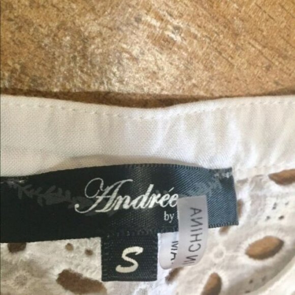 EUC Andree by Unit Beautiful Cream Embroidered Tunic Small - Picture 4 of 5
